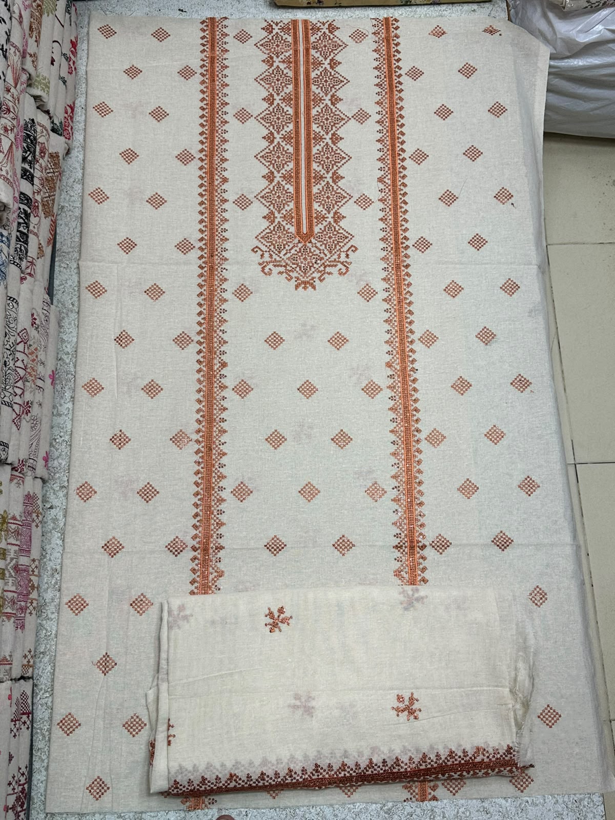 Bareeze 3PC Khaddar Karandi Suit