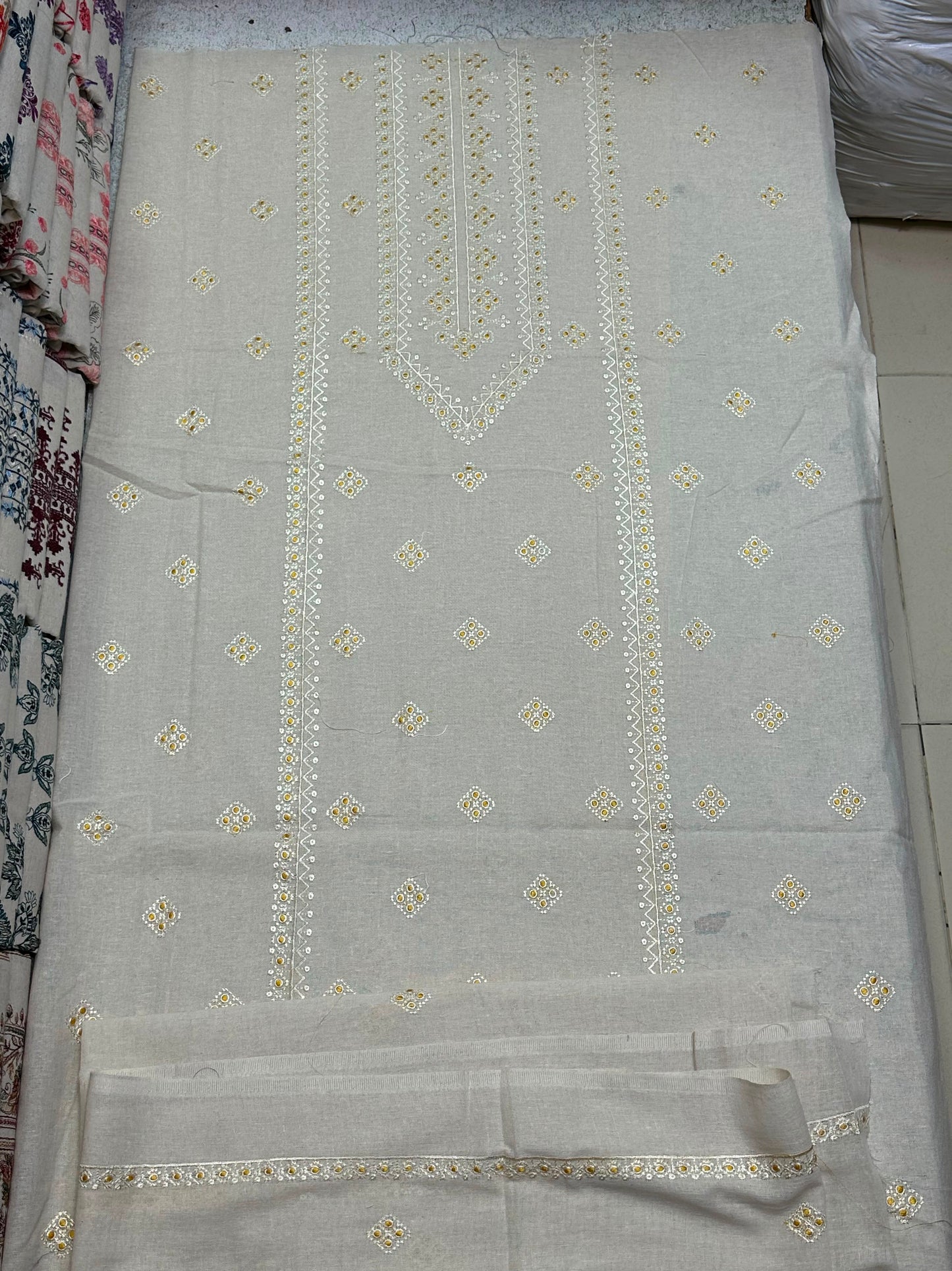Bareeze 3PC Khaddar Karandi Suit