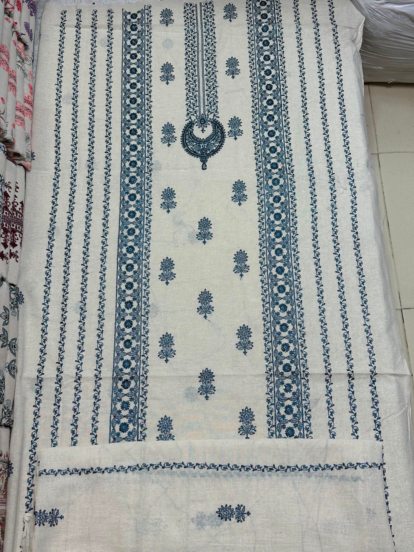Bareeze 3PC Khaddar Karandi Suit